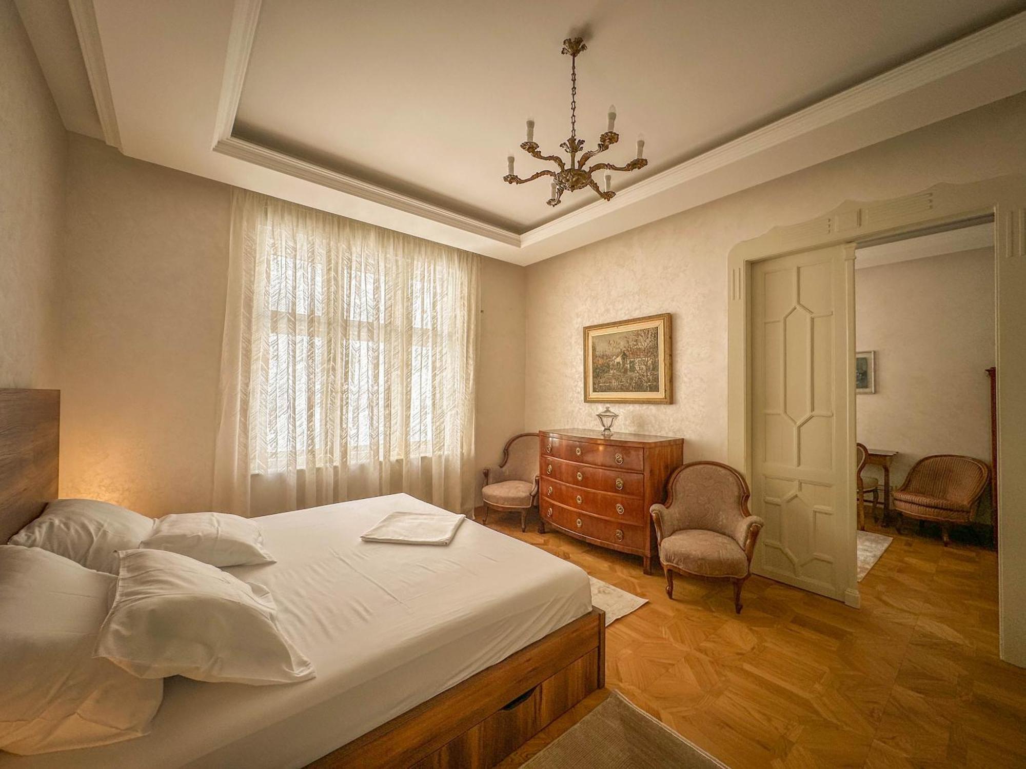 Djuras Residence In The Center Of Belgrado Esterno foto