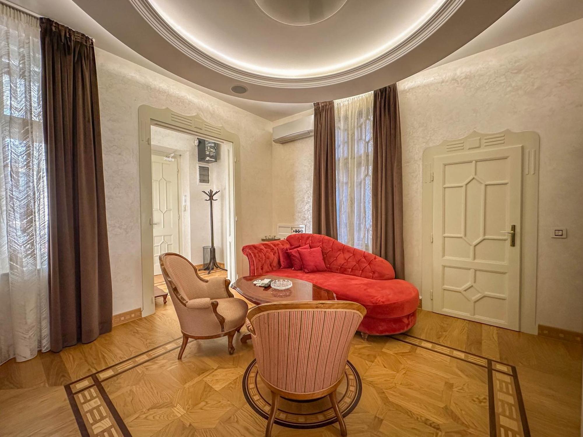 Djuras Residence In The Center Of Belgrado Esterno foto