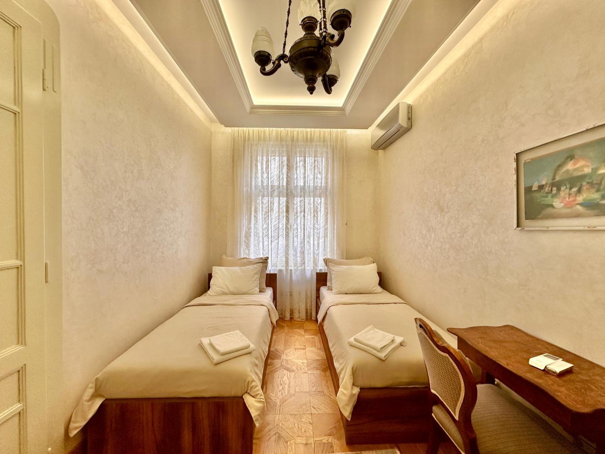 Djuras Residence In The Center Of Belgrado Esterno foto