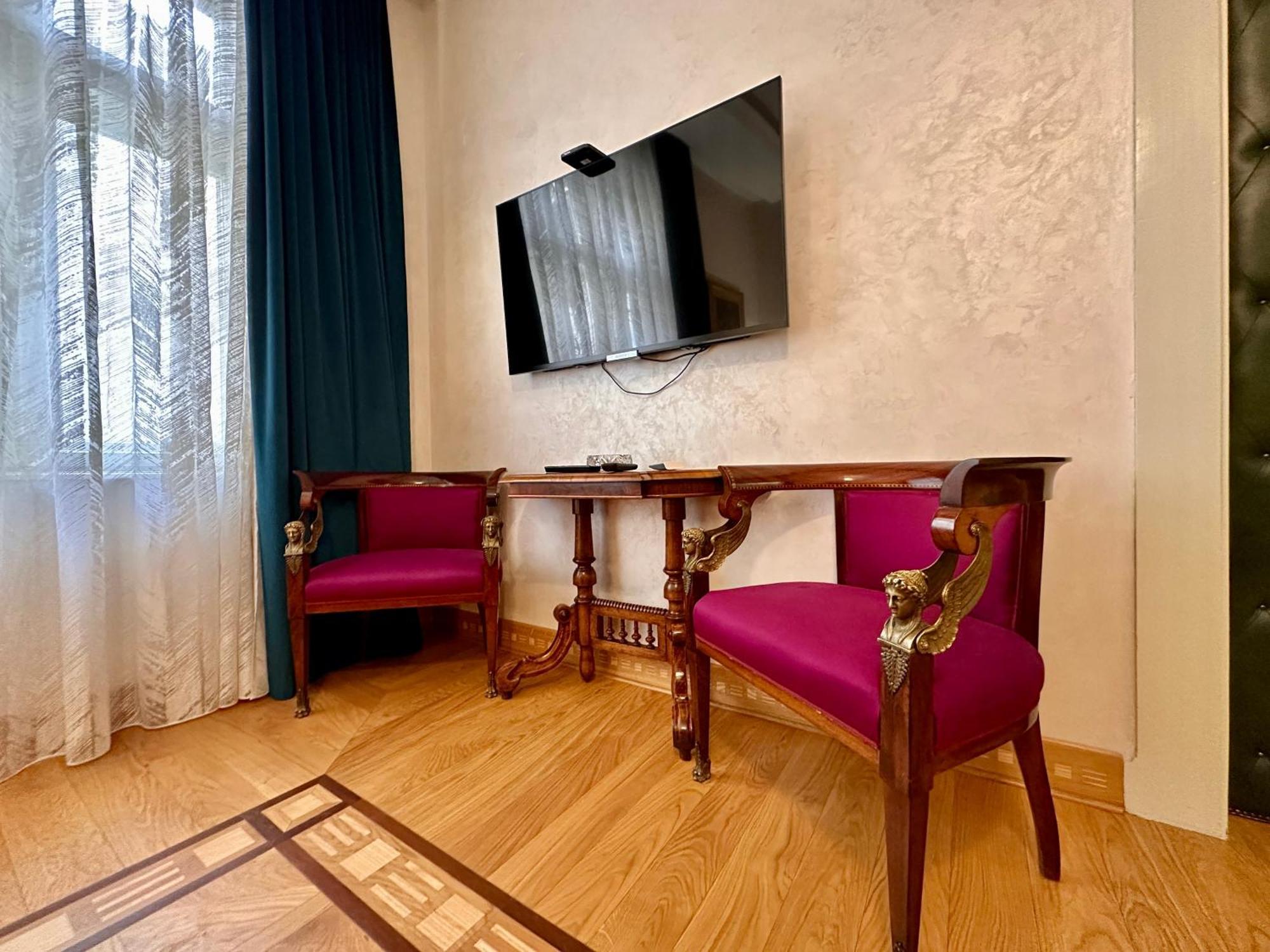 Djuras Residence In The Center Of Belgrado Esterno foto