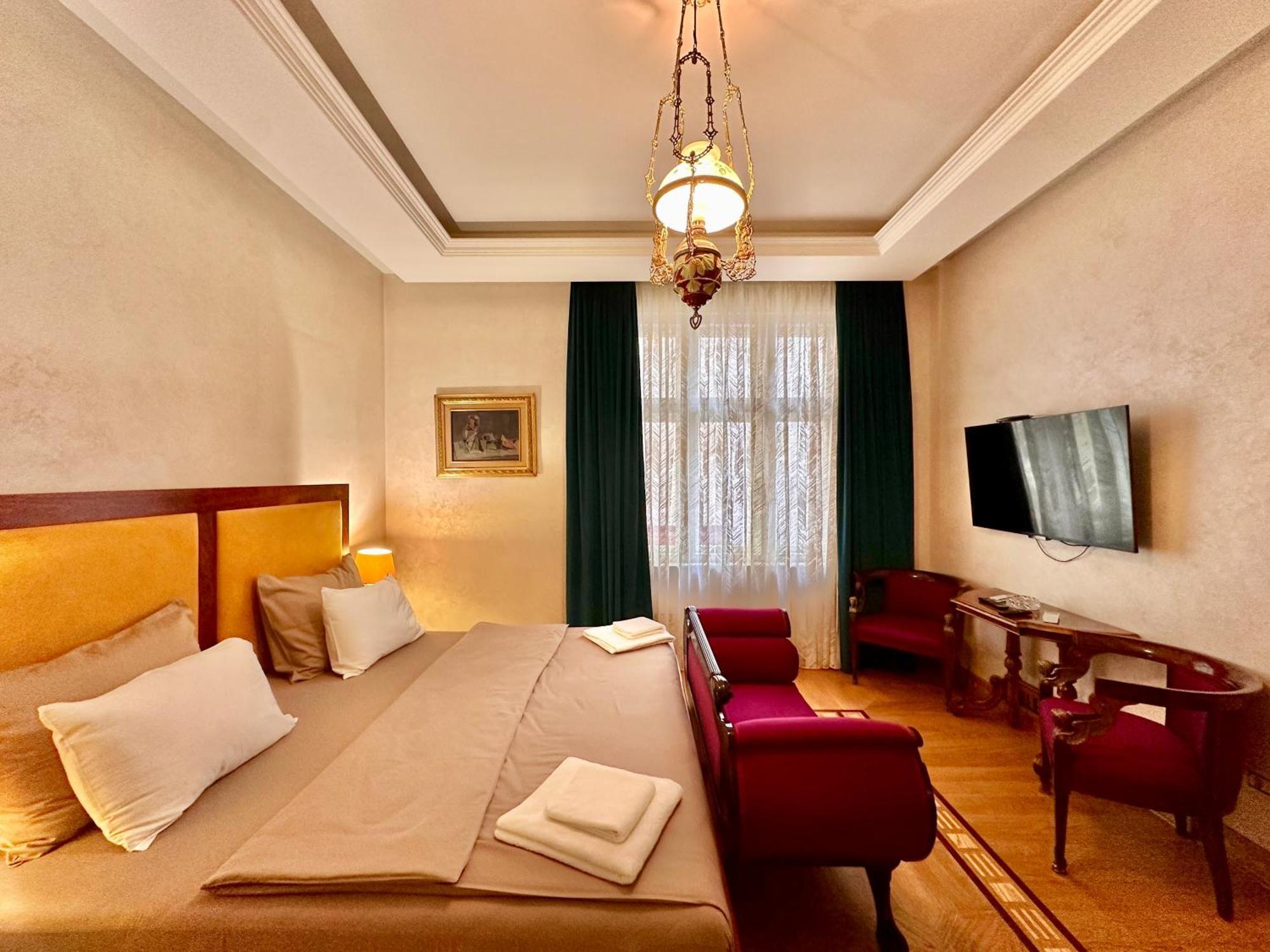 Djuras Residence In The Center Of Belgrado Esterno foto